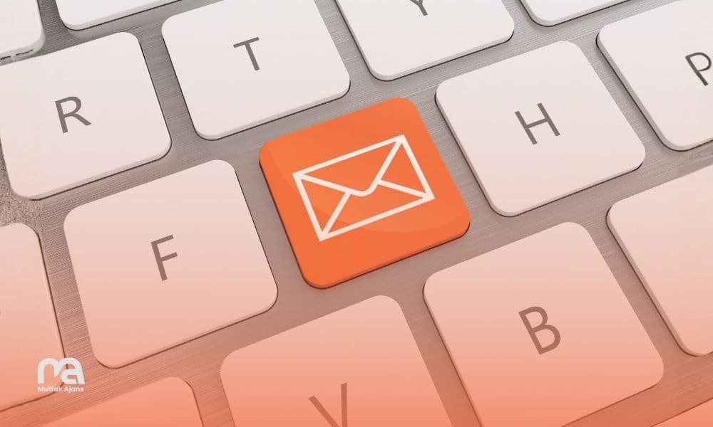 Email pazarlaması ve sosyal medya entegrasyonu