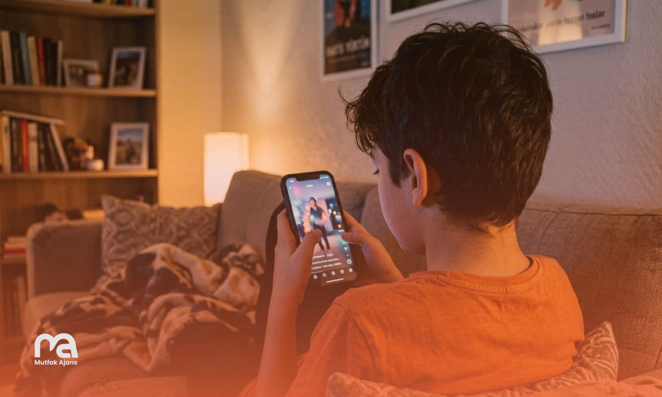 Instagram'a Girmek İçin Kimlik Doğrulama mı Gerekecek?